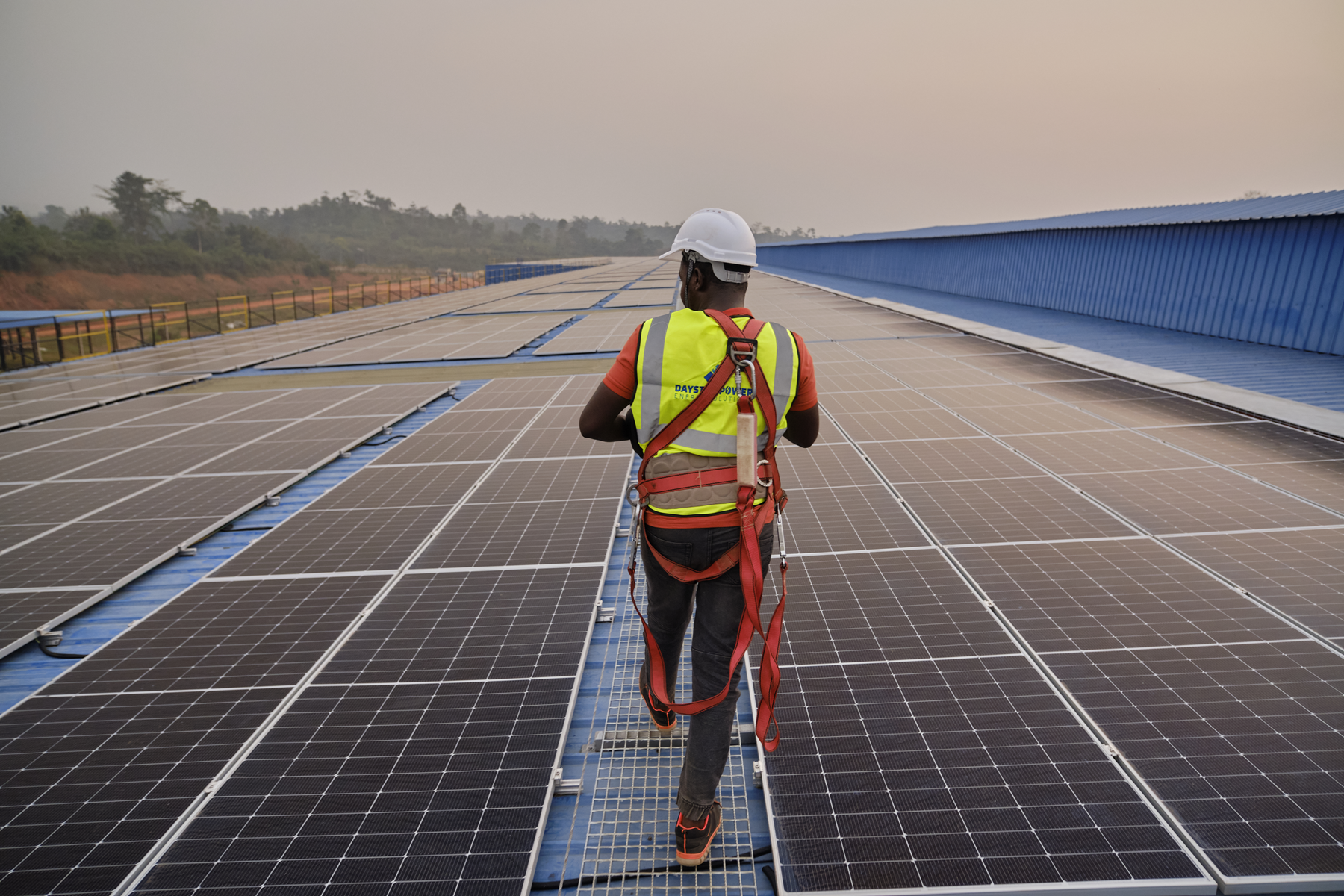 The New Power Economy: How Solar Energy Is Redefining Industrial Competitiveness in Africa