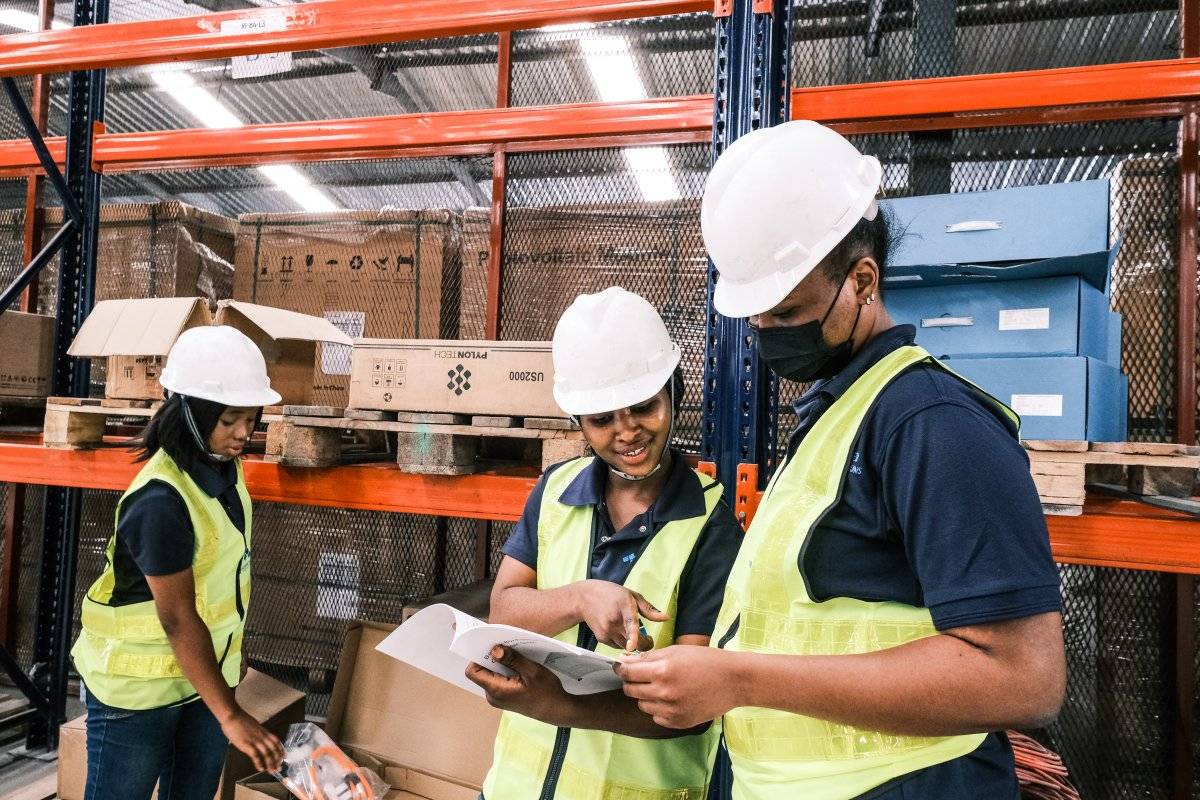 Building Engineers Since 2019: The Proven Impact of Daystar Power’s Women in Power Training Program